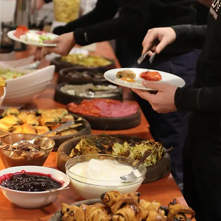 Np House- Social Hotel&coworking By Networking Premium, Free Shuttle 4*