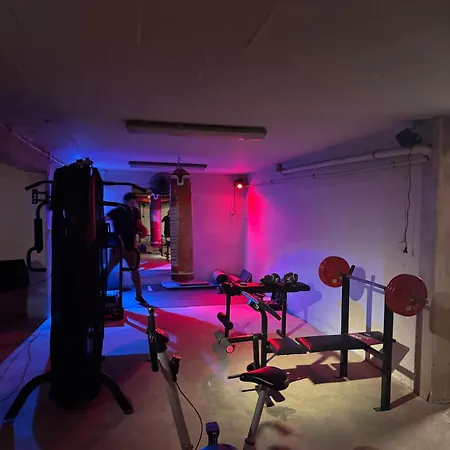 Np House- Social Hotel&coworking By Networking Premium, Free Shuttle فندق 4*