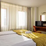 Odaya & Coworking By Np House 4* 반스코
