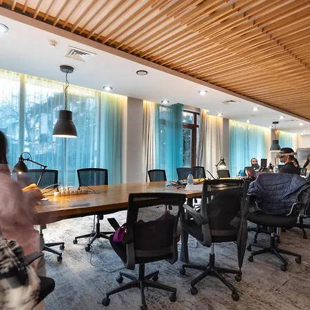 Np House- Social Hotel&coworking By Networking Premium, Free Shuttle