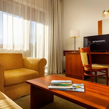 The Social By Networking Premium 4* Μπάνσκο