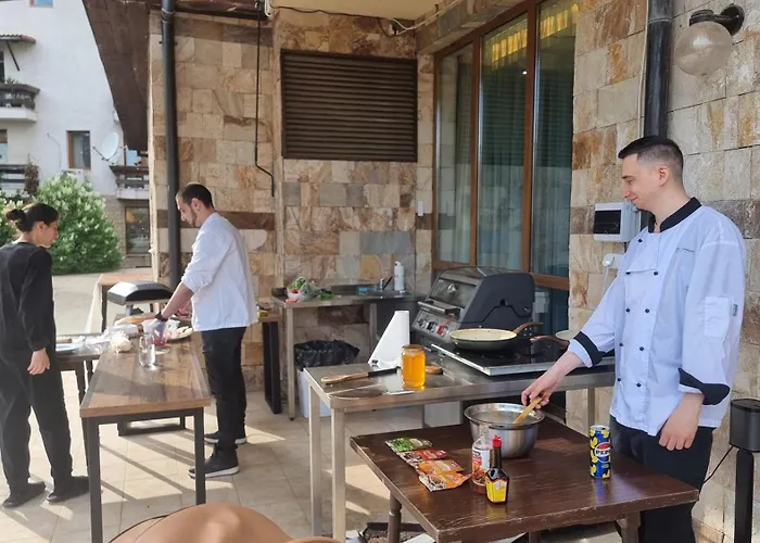 Np House- Social Hotel&coworking By Networking Premium, Free Shuttle 4*