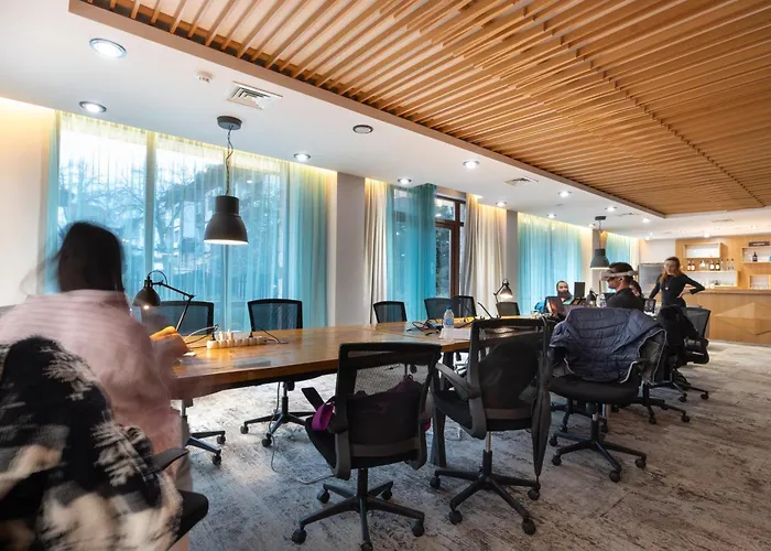 Np House- Social Hotel&coworking By Networking Premium, Free Shuttle