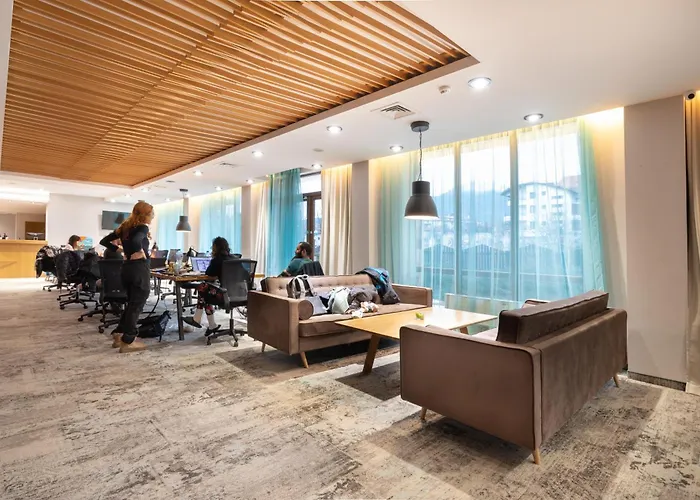 Np House- Social Hotel&coworking By Networking Premium, Free Shuttle 호텔 반스코