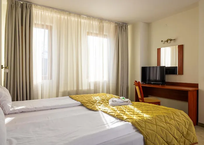 Np House- Social Hotel&coworking By Networking Premium, Free Shuttle 4* 반스코